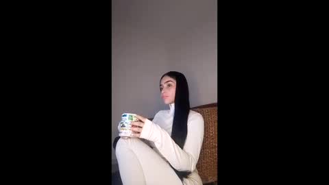 Alisson369  online show from 05-31-26, 08:21
