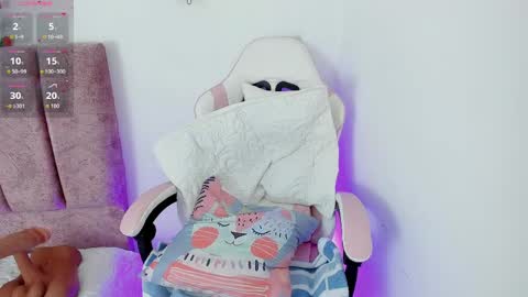 Alisson online show from 05-08-26, 11:21