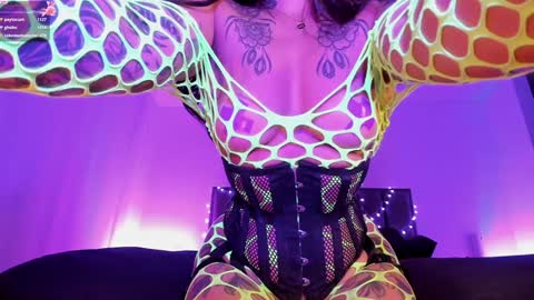 Snapshot of alisson_rocker chatting on 01-27-25, 05:47    online show from 01-27-25, 05:47