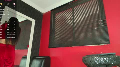 Alison Steeler online show from 04-08-26, 08:20