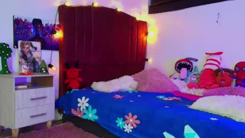 Alisson IG alisson zafiro27 online show from 11-02-25, 03:20