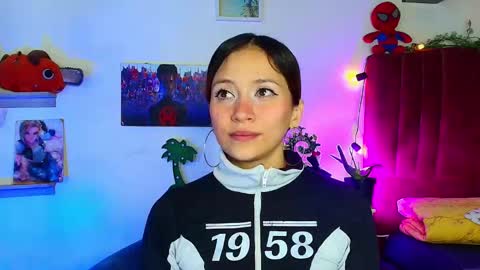 Alisson IG alisson zafiro27 online show from 03-18-26, 03:09