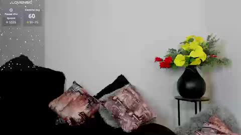 Alisson Domit  online show from 09-19-25, 02:51