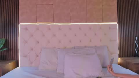 alison online show from 10-23-25, 01:21