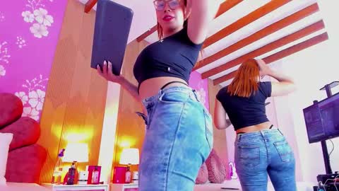alissonpeach01 online show from 10-03-25, 01:52