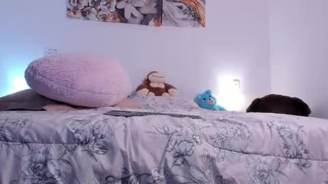 Goddess  online show from 10-14-25, 02:01