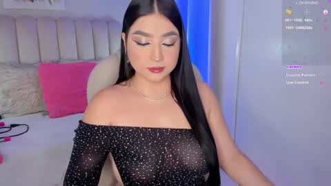 Snapshot of alissyadanger chatting on 03-11-25, 02:54 TATIS online show from 03-11-25, 02:54