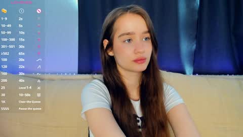 Alivia online show from 04-07-26, 08:15