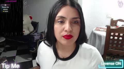 Alix online show from 05-15-26, 02:29