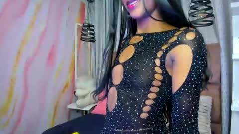 alix noa online show from 11-27-25, 08:00