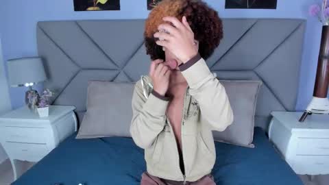 Snapshot of alixiis_etereo chatting on 01-17-26, 07:28 Alexis Etereo online show from 01-17-26, 07:28