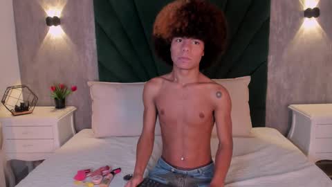 Snapshot of alixiis_etereo chatting on 02-05-26, 08:02 Alexis Etereo online show from 02-05-26, 08:02