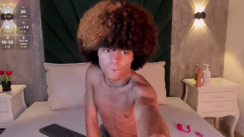 Snapshot of alixiis_etereo chatting on 02-19-26, 07:32 Alexis Etereo online show from 02-19-26, 07:32