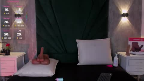 Snapshot of alixiis_etereo chatting on 03-08-26, 03:16 Alexis Etereo online show from 03-08-26, 03:16