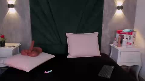 Snapshot of alixiis_etereo chatting on 03-10-26, 08:14 Alexis Etereo online show from 03-10-26, 08:14