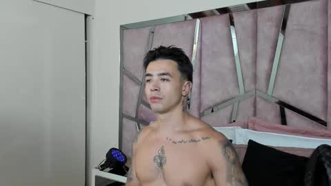 alix online show from 09-23-25, 08:23