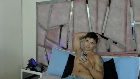 alix online show from 10-11-25, 09:13