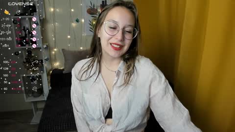 aliya_reid online show from 12-19-24, 01:07