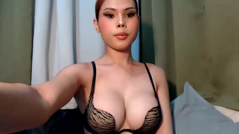 Snapshot of aliyah_bucks chatting on 05-24-26, 07:02 hello your lovely ALIYAH online show from 05-24-26, 07:02