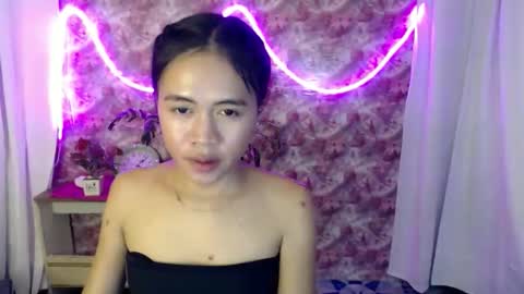 Snapshot of aliyahfoxs chatting on 04-24-26, 09:34 ALIYAH SOO online show from 04-24-26, 09:34