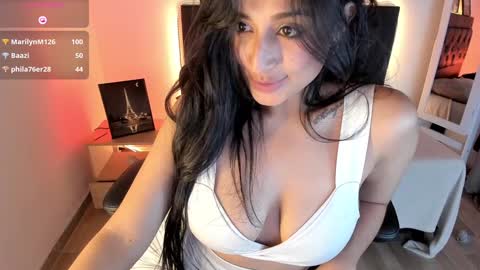 Alizee online show from 12-16-24, 04:55