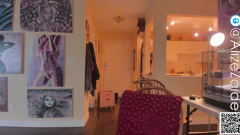 Alize Zaide online show from 02-08-25, 11:24