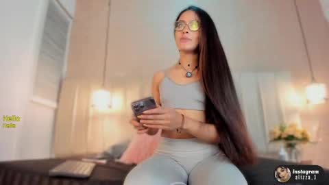 alizza_ online show from 11-02-25, 11:34