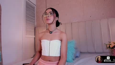 alizza_ online show from 04-04-26, 11:40