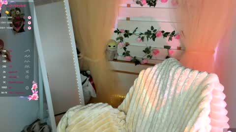 Snapshot of allana_dream chatting on 05-02-26, 06:40 Allana online show from 05-02-26, 06:40