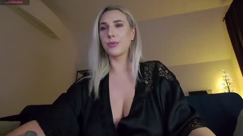 A day u didnt smile is a lost day online show from 12-05-25, 04:58