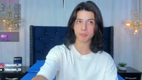 Snapshot of allen_clark chatting on 06-06-26, 01:27 Allen online show from 06-06-26, 01:27