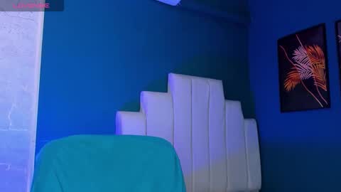 Snapshot of allexcano chatting on 10-03-25, 09:23 Allex online show from 10-03-25, 09:23