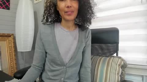 wishlist on bio online show from 02-12-25, 07:24