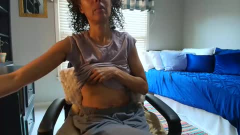 wishlist on bio online show from 11-20-25, 07:35