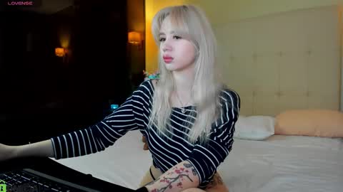 alli_aster online show from 02-23-26, 12:52