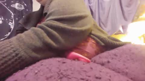 Snapshot of alli_kat78 chatting on 01-24-25, 11:37 Alli Kat online show from 01-24-25, 11:37