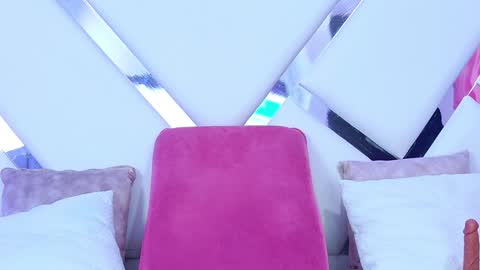 Allicia online show from 01-15-25, 10:46