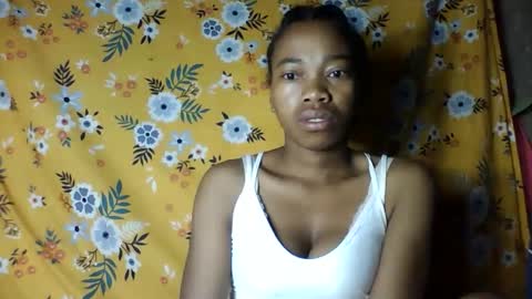 alliciax632770 online show from 12-05-25, 12:52