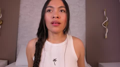 A L L I E online show from 02-05-26, 02:38