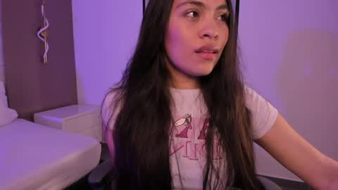 A L L I E online show from 04-01-26, 02:34