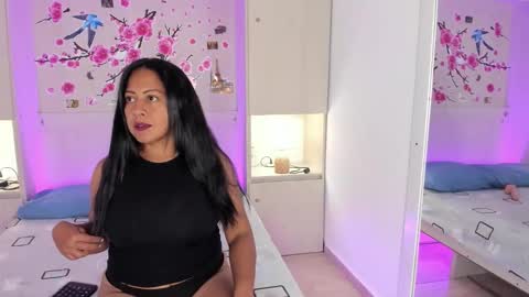 Snapshot of alliebennet chatting on 02-11-26, 07:52 ALISON online show from 02-11-26, 07:52