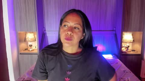 Snapshot of alliebennet chatting on 03-11-26, 07:53 ALISON online show from 03-11-26, 07:53