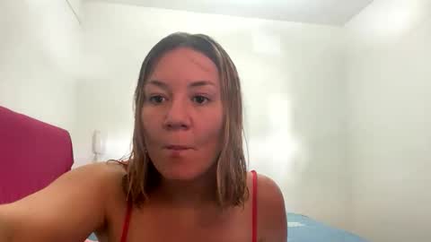 allisonlove2 online show from 04-22-26, 04:52