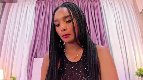 Snapshot of allisonn_bell chatting on 01-11-25, 11:02 Allison online show from 01-11-25, 11:02