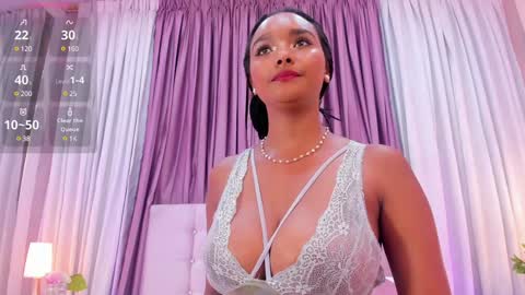 Snapshot of allisonn_bell chatting on 01-23-25, 08:02 Allison online show from 01-23-25, 08:02