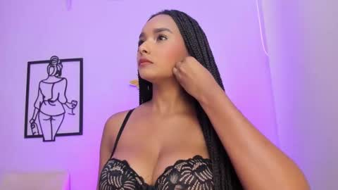 Snapshot of allisonn_bell chatting on 10-25-25, 08:36 Allison online show from 10-25-25, 08:36