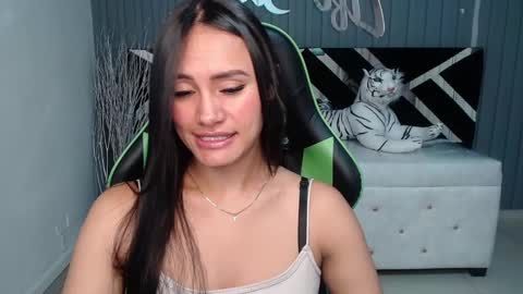 Allisson online show from 12-24-24, 03:49