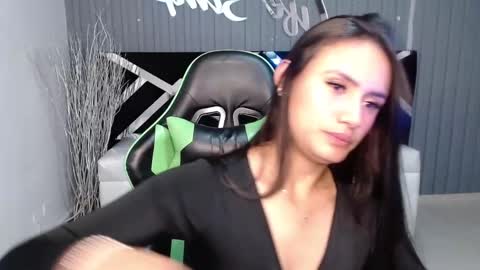 Allisson online show from 01-04-25, 12:37