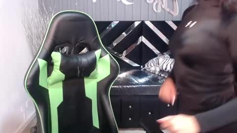 Allisson online show from 01-31-25, 03:41