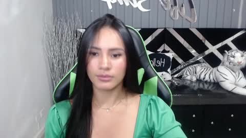 Allisson online show from 02-07-25, 03:23